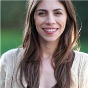 Offro lezioni private e di gruppo di recitazione, dizione, lettura e public speaking a tutti i livelli